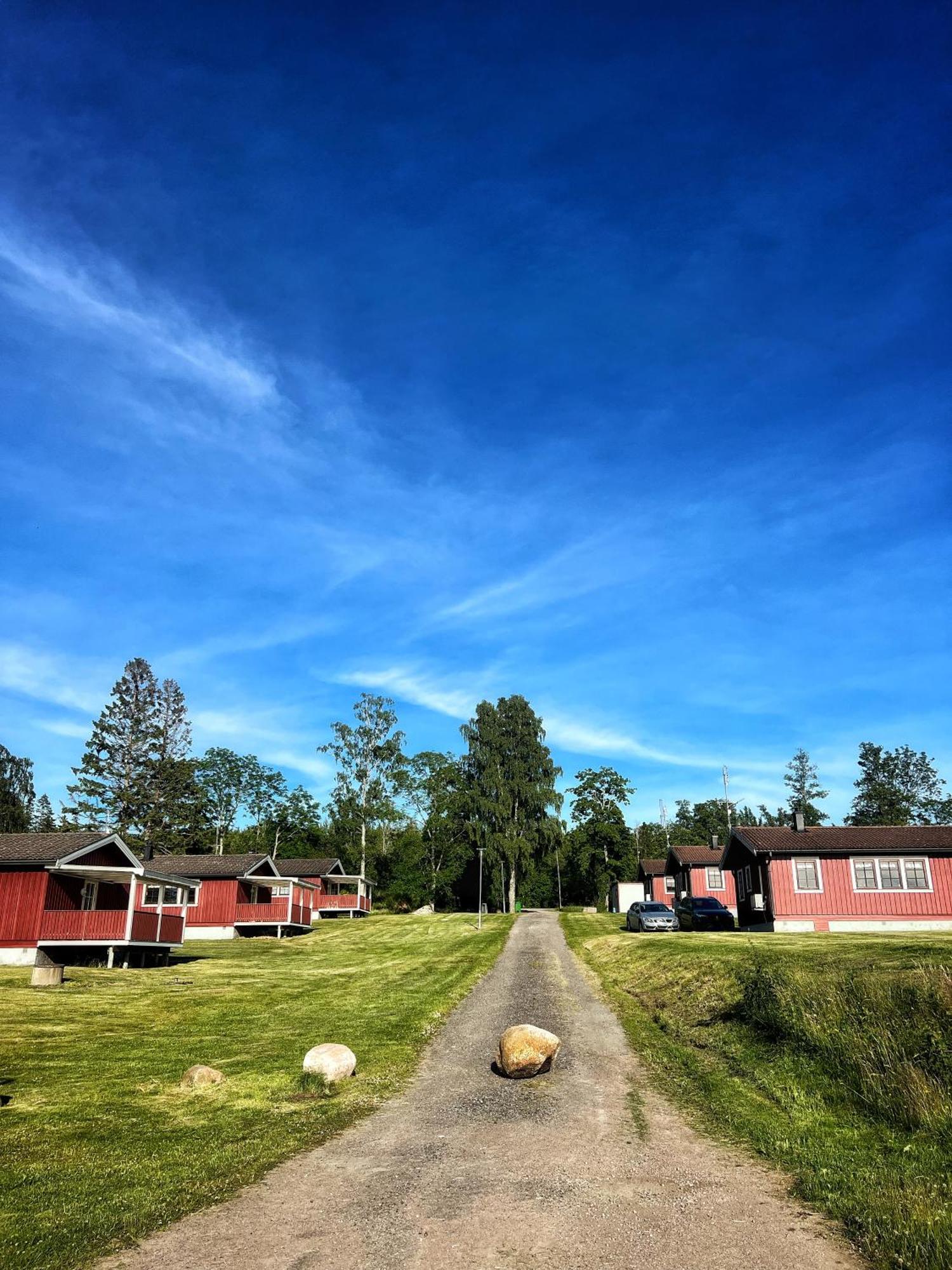 Askevikstugby Villa Sjotorp Exterior photo